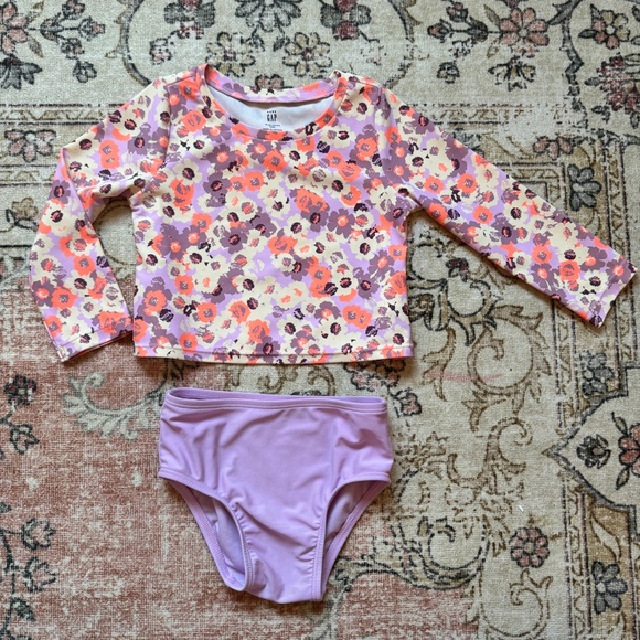 Baby Gap Rash Guard Two Piece Swimsuit - Picture 1 of 1
